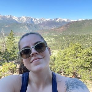 Meet your Posher, Anna